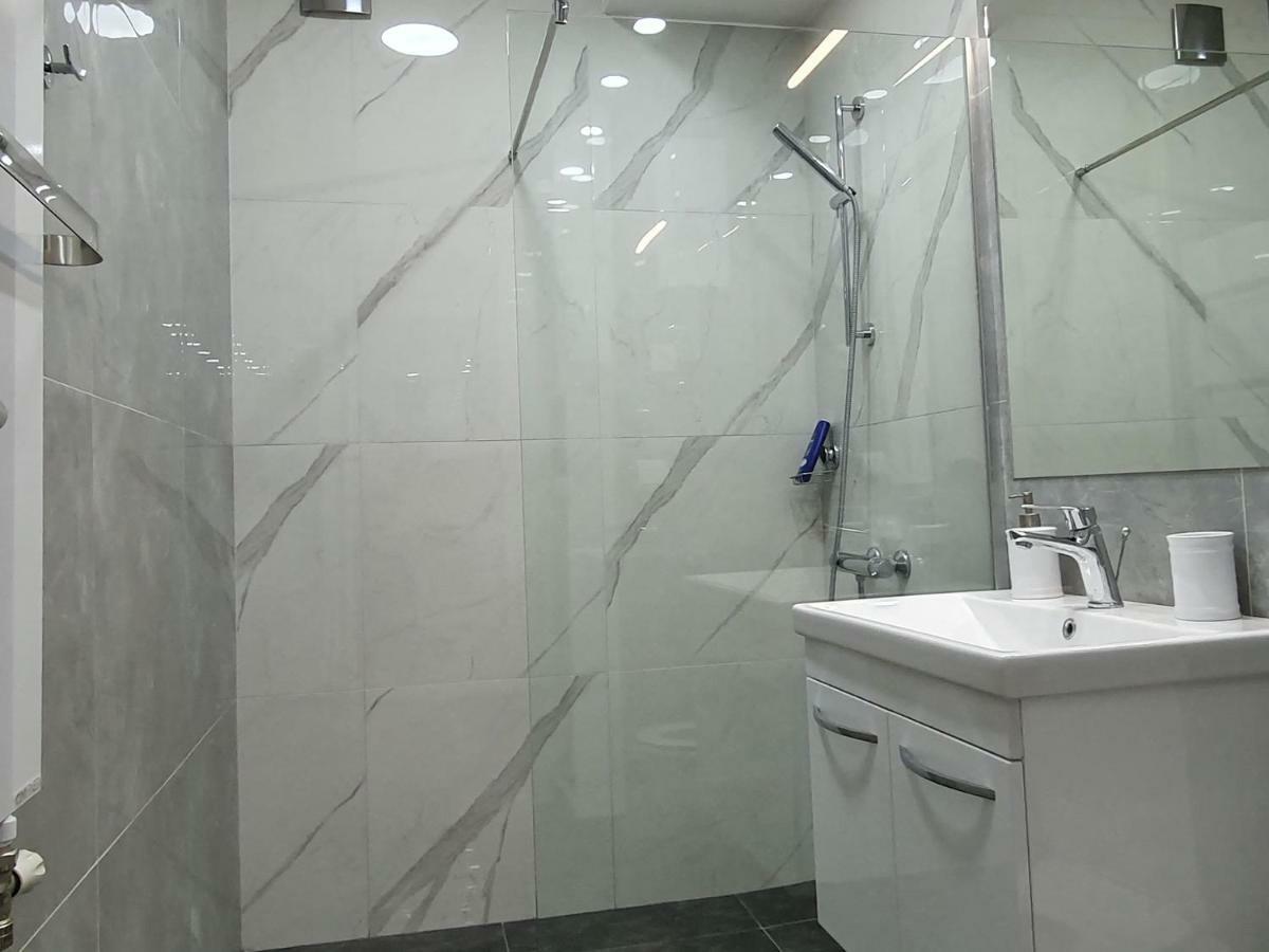 City Center Apartment Skopje Eksteriør bilde