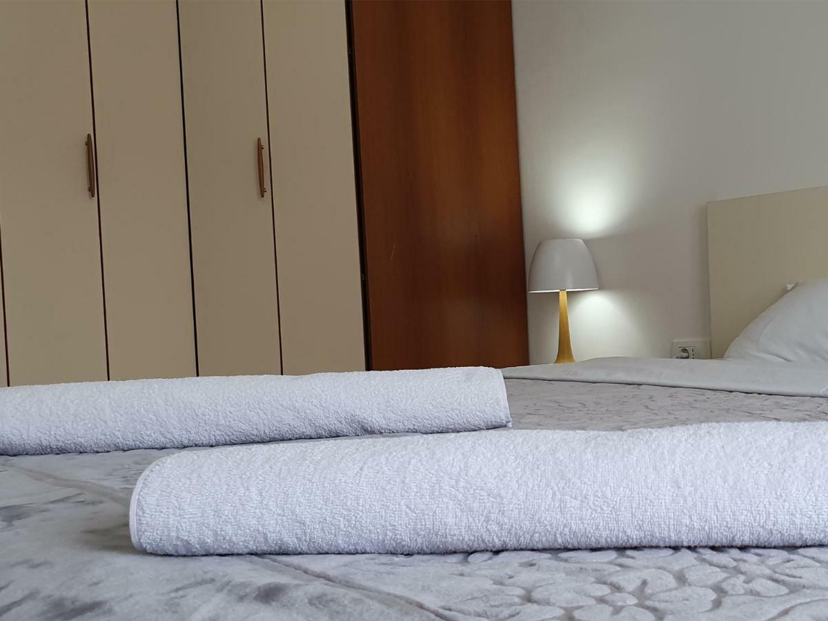 City Center Apartment Skopje Eksteriør bilde