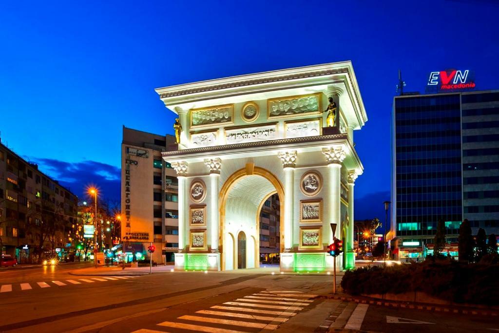 City Center Apartment Skopje Eksteriør bilde